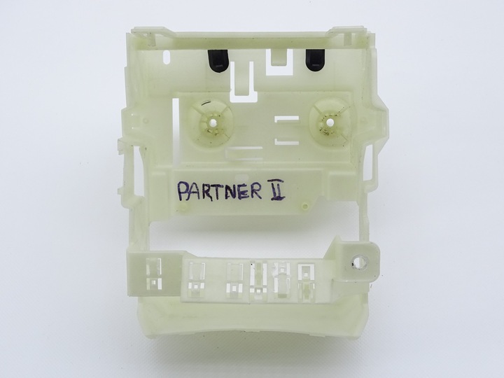 фото №1, Peugeot partner ii citroen berlingo ii 08-18 корпус коробка запобіжників