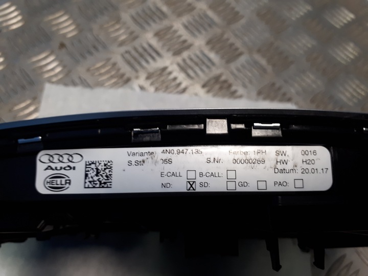 фото №6, Лампа потолок audi a8 d5 4n0947135 1ph