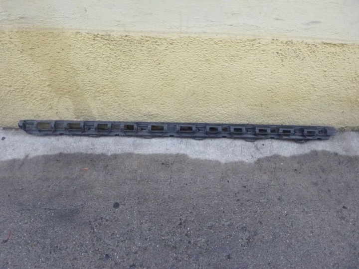 фото №1, Vw passat b8 ползун крепление порога