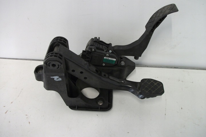 фото №1, Педаль тормоза газа seat vw audi skoda 6r1721058 6q1721503m