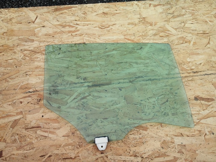 фото №1, Стекло дверь правые зад mazda 3 14-17 bm