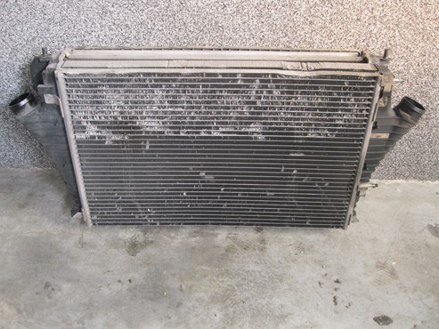 radiatore Radiatore / Raffreddatore Saab 93 2.2 D