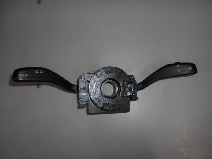 steering wheel levers and controls + ring VW T5 6Q0953503DC