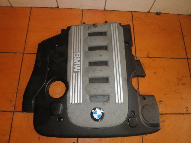 POKRYWA NA SILNIK BMW5 BMW-5 E60 E-60 3,0D