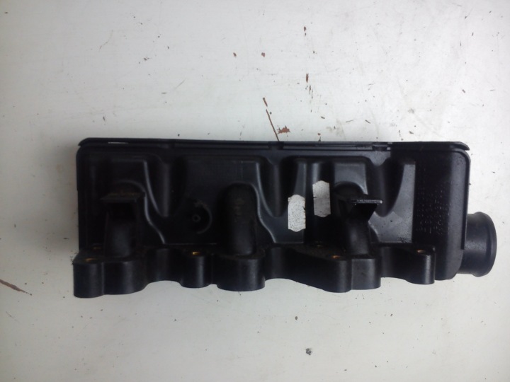 Kryt ventilov SMART FORTWO 0.8 CDI A6600980107