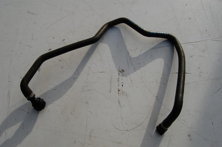 hose wiring pipe of water BMW X3 F25 2,0XD 7811132