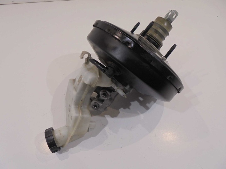 Servo Frein FORD FIESTA MK6 FL 5S6Y2B195