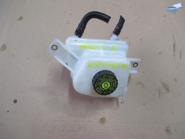 réservoir liquide direction assistée TOYOTA YARIS III LIFT 17R