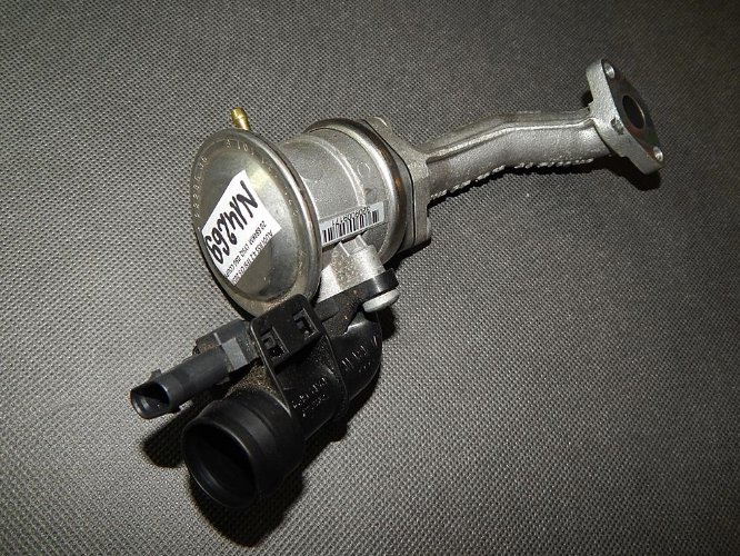 фото №1, Audi rs5 8t 4.2 tfsi клапан egr 07l131101f