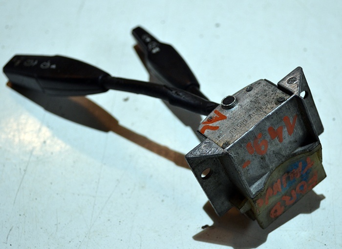 фото №6, Ford taunus перемикач двірник 74bg11k665cb