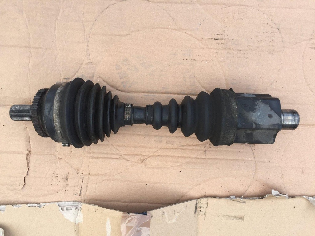 фото №1, Приводной вал левая volvo s80 2.8 2.9 автоматическая коробка передач t6 p9181533