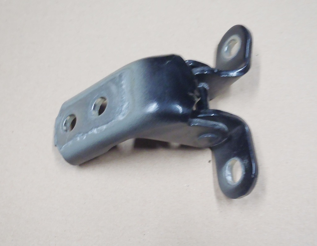 фото №1, Auris 06-18 avensis t27 verso петля двері перед