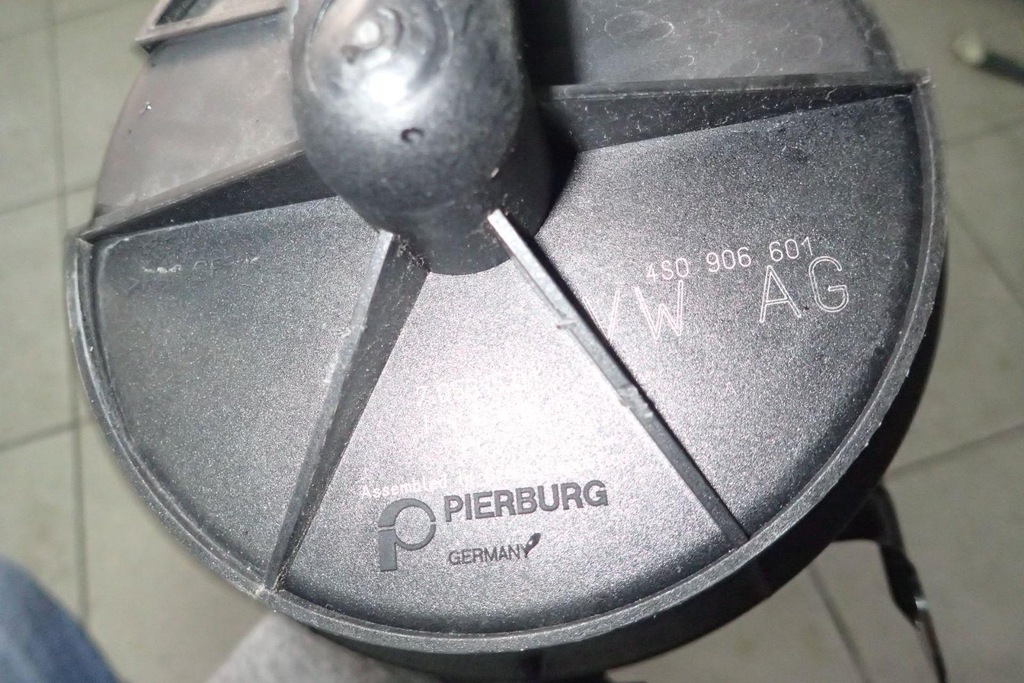 фото №3, Audi r8 4s насос вторичный воздуха 4s0906601