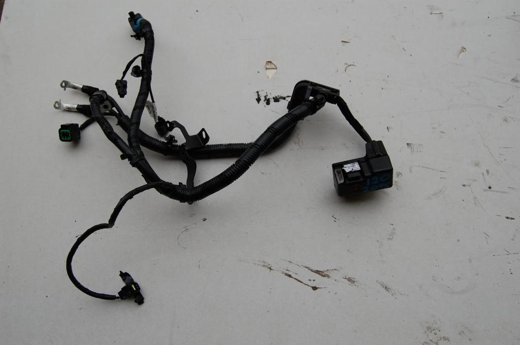 фото №1, Клема plus плюсова електропроводка hyundai i20 2015 1.2