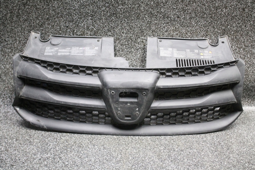 фото №1, Logan ii sandero 12-18 решітка радіатора решітка радіатора 623103971r