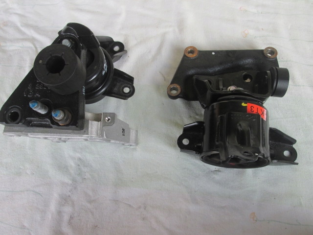 фото №4, Подушка двигуна кронштейн kia sportage ix35 2.0 crdi