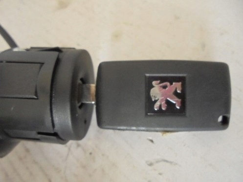 фото №4, Peugeot 207 sw 1.4 vti бортовой компьютер набор 9666382080