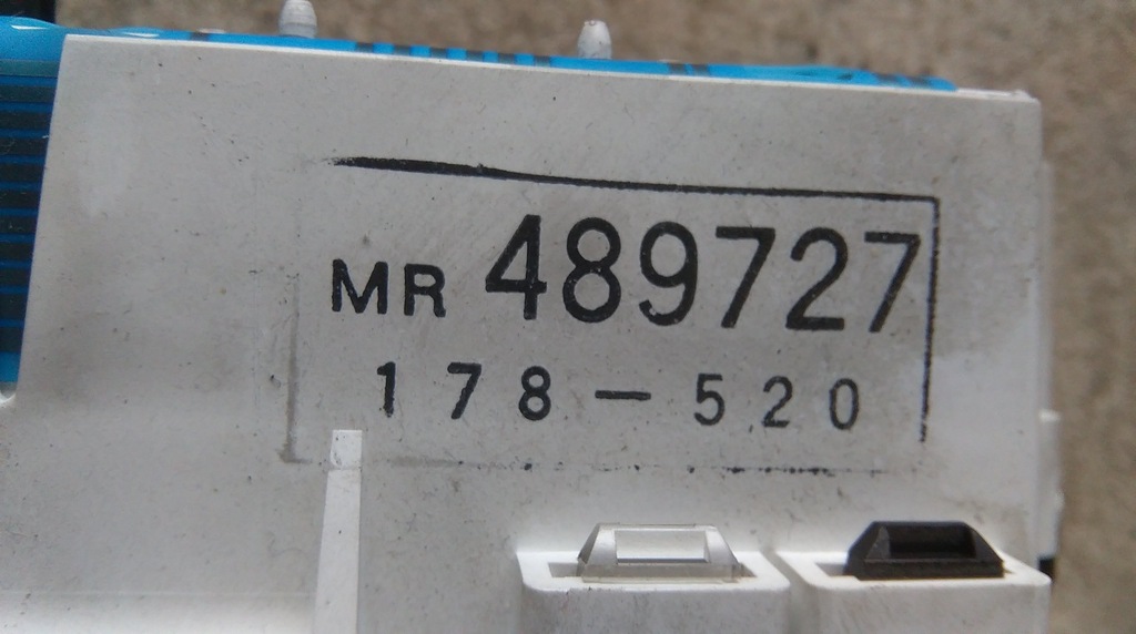 фото №3, Mitsubishi space runner 2.4 gdi счетчик