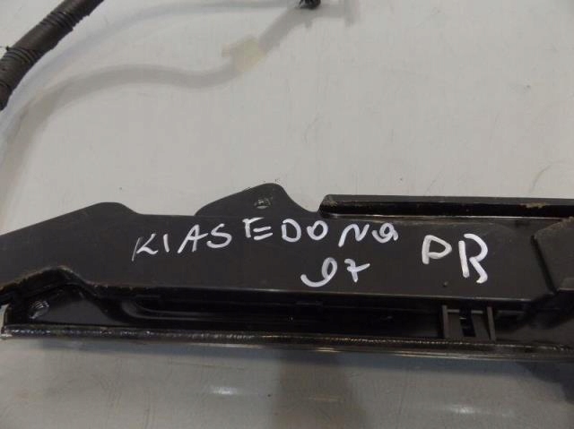 фото №2, Ролик двері розсувних права kia sedona