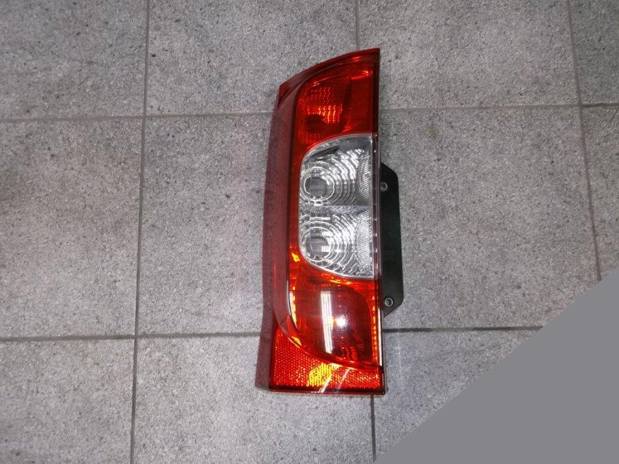 Купити Лампа задня задній ліва peugeot bipper 2007-2016