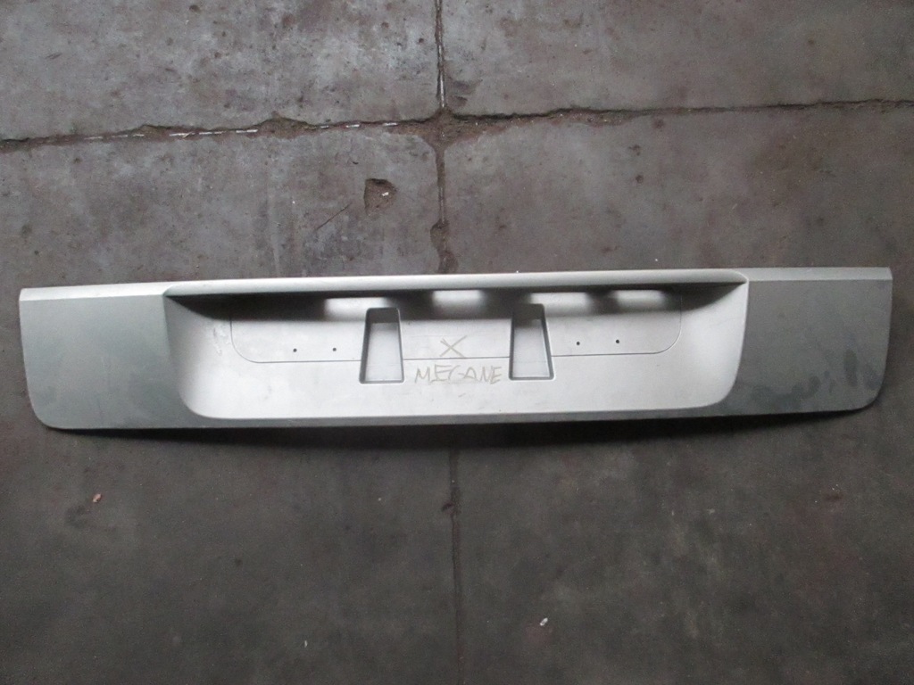 фото №1, Renault megane scenic ii накладка накладка крышки задняя 2003-