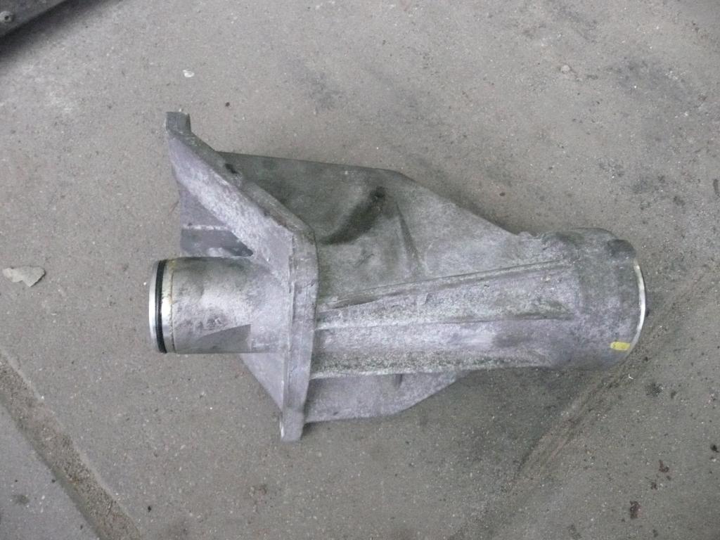 Купить Bmw e70 e71 x5 x6 кронштейн полуось