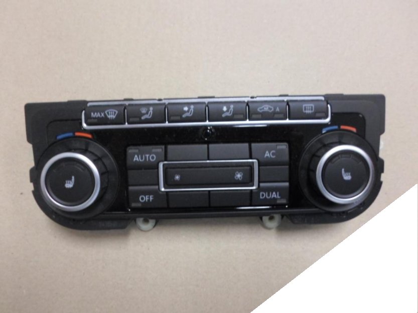 фото №1, Vw панель кондиционера 5k0907044bd