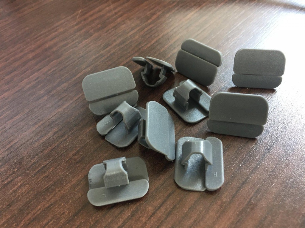 фото №1, Кришка кронштейн оббивка задній volvo s40 s60 s80