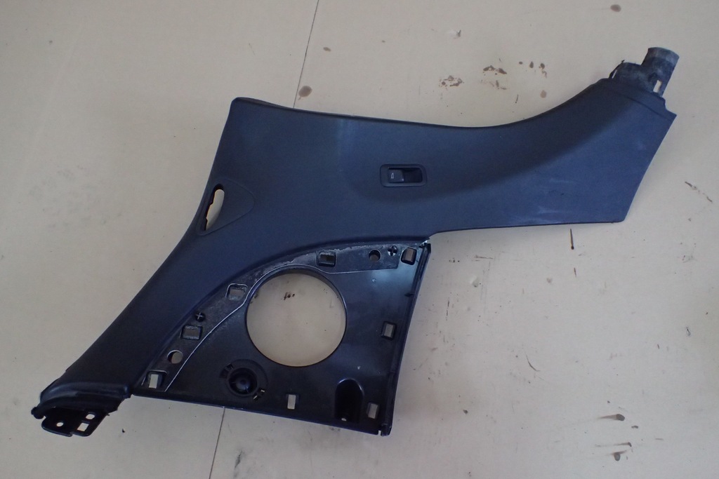 фото №1, Audi r8 обшивка обивка обшивка 423867035c