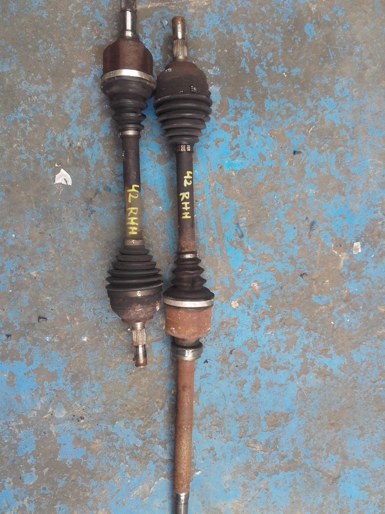 фото №1, Citroen ds4 c4 peugeot 308 приводной вал левая rhh 160km