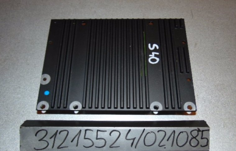 фото №1, Volvo v50 s40 ii 04- усилитель радио 31215524