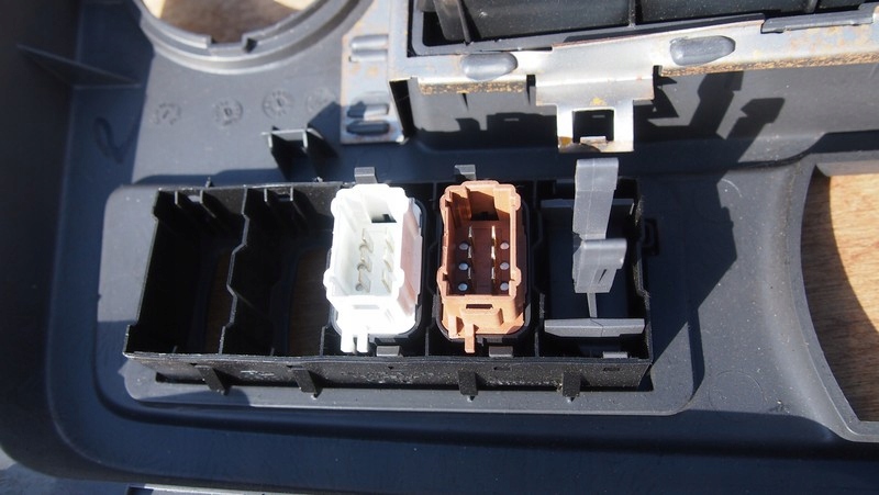 фото №5, Вимикач підігрів скло задня master movano 03-