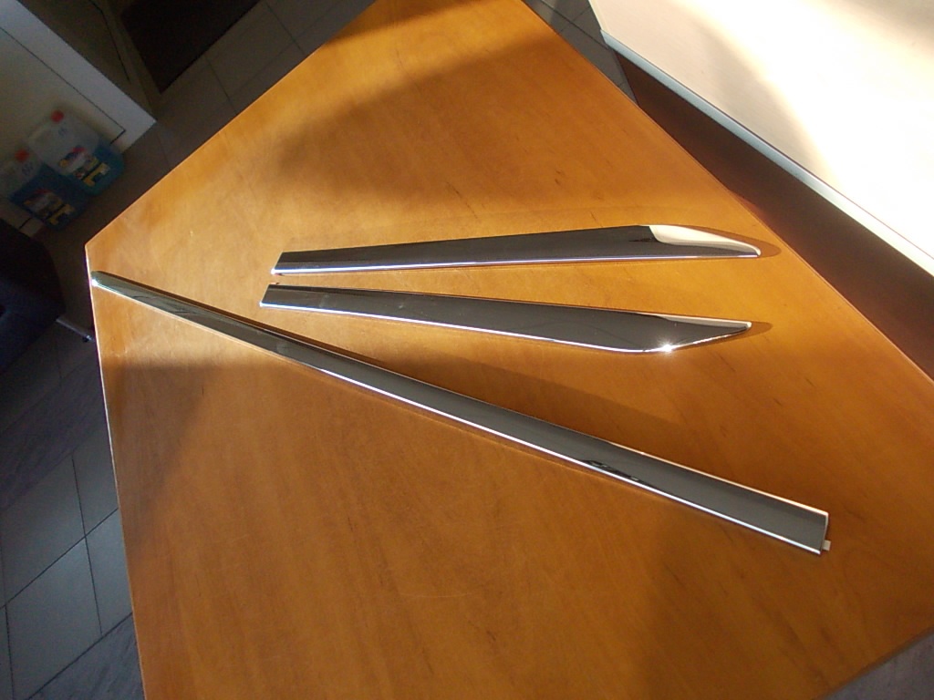 фото №1, Молдинг передня права na двері note ii nowa oryg.