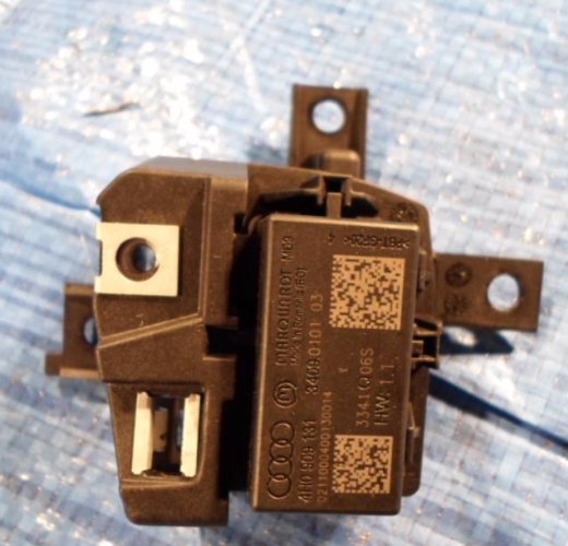 фото №1, Audi a8 4.2 tdi модуль блок управления kessy 4h0909131