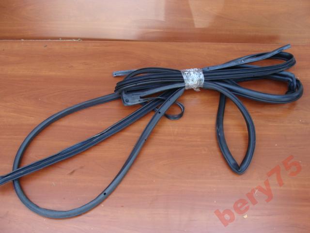 фото №1, Mitsubishi grandis 07r прокладка дверь задняя левая