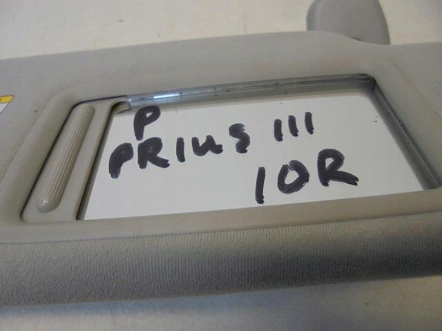 фото №2, Козырёк защита правая toyota prius iii