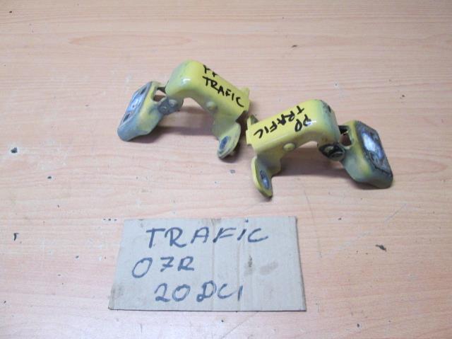 фото №1, Петля петли дверь правый перед trafic vivaro