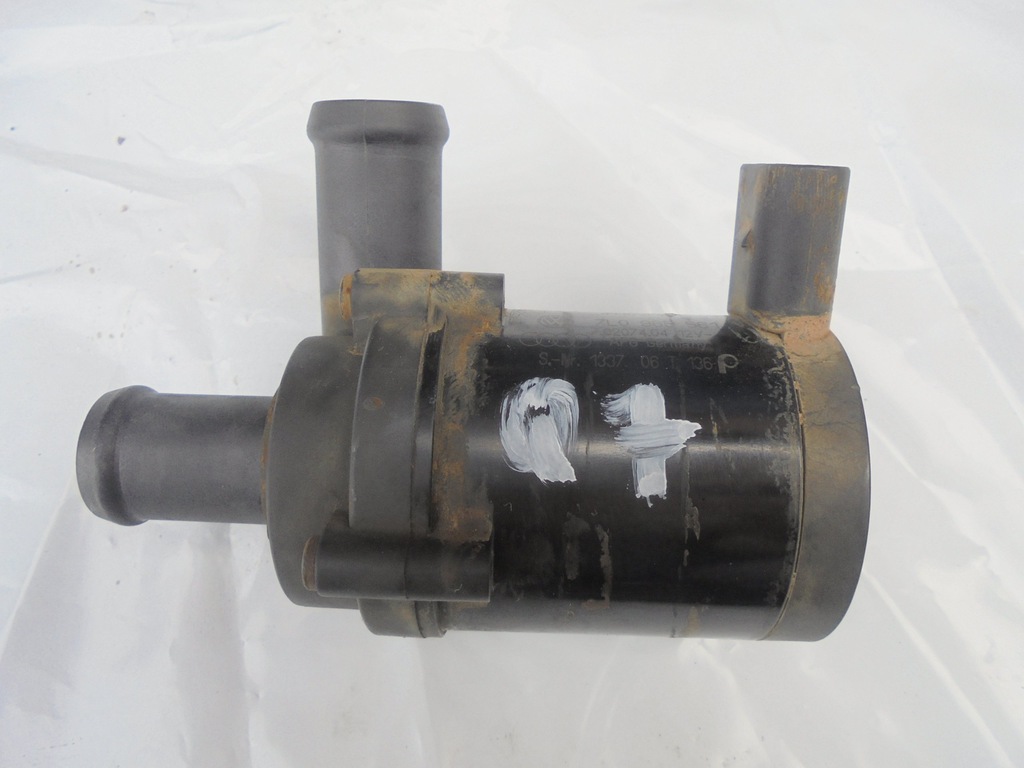 фото №1, Помпа wody audi q7 7l0965561