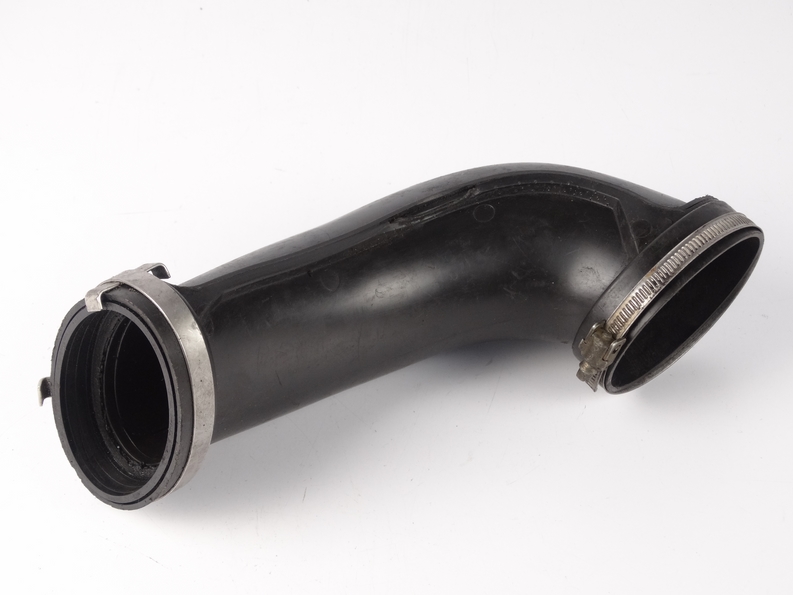 фото №1, Mercedes w220 6.0 v12 труба воздуха 1371400112