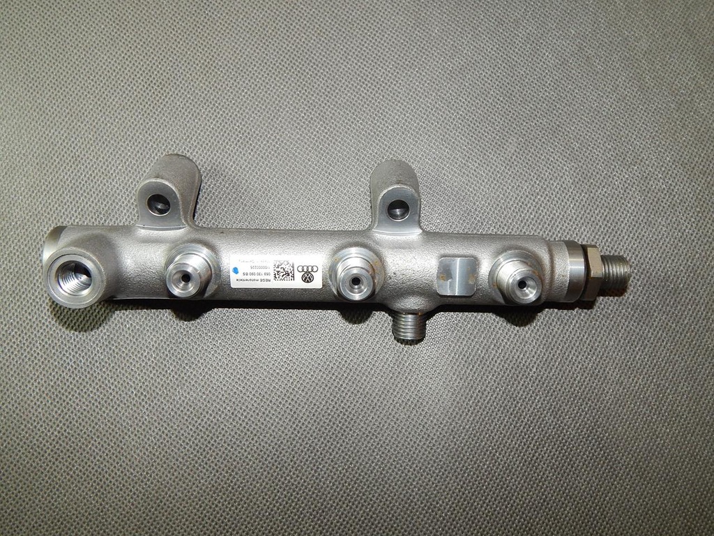 фото №2, Audi a6 c7 3.0 tdi молдинг упорскування 059130090bs