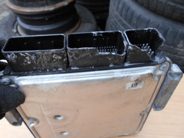 фото №3, Dacia dokker 2013 1,5 dci бортовой компьютер 237102213r