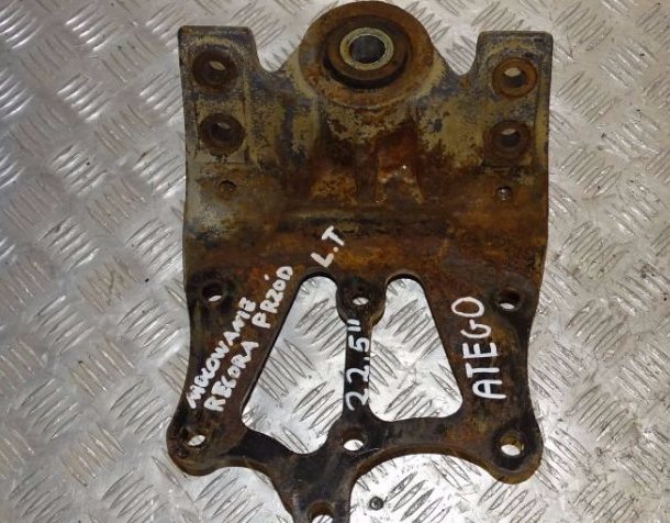 фото №1, Mercedes atego i кронштейн рессора левый задняя перед