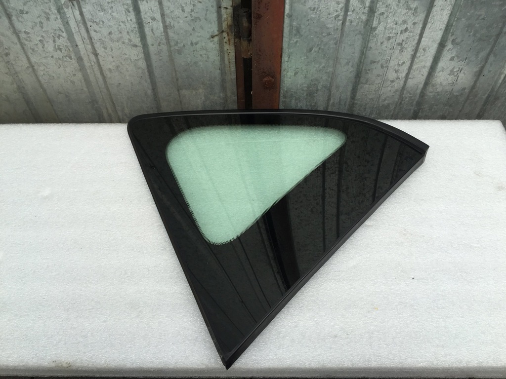 фото №1, Toyota rav4 левая стекло треугольное задняя 2006-2012