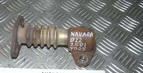 фото №1, Nissan navara d22 01-05 2.5 di труба шланг egr