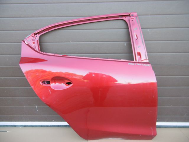 Купить Дверь задняя задняя правое  mazda 3 3 2013-