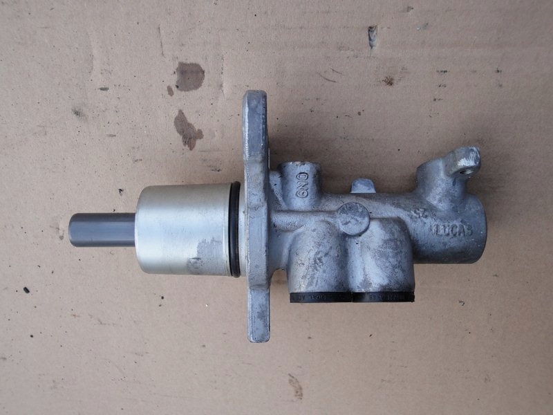 фото №5, Audi a4 a6 a8 d2 99-02 насос гальмівна 4d0611021b