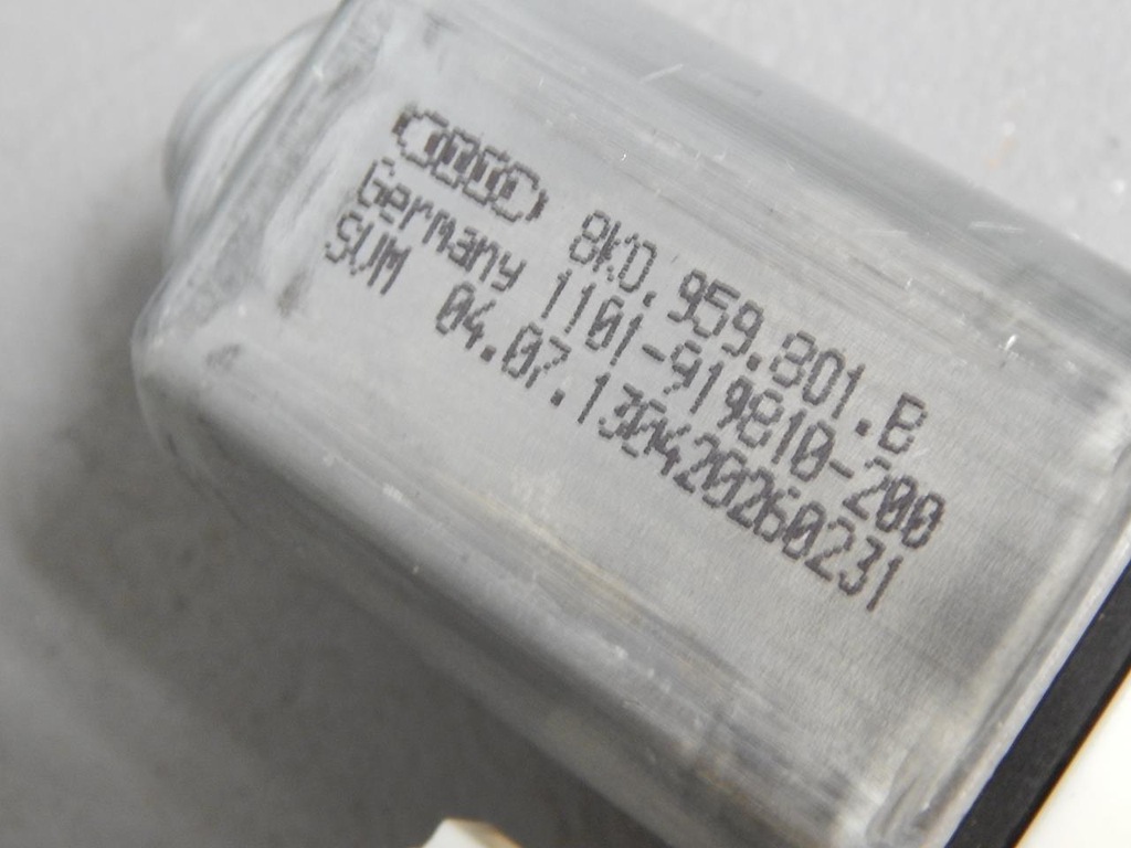 фото №3, Audi q3 8u механизм стекло левый перед 8u0837461