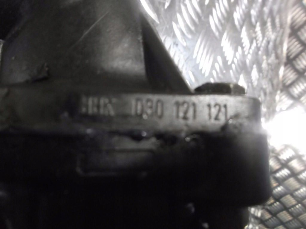 фото №4, Vw golf seat 1.6 корпус термостата 030121117a