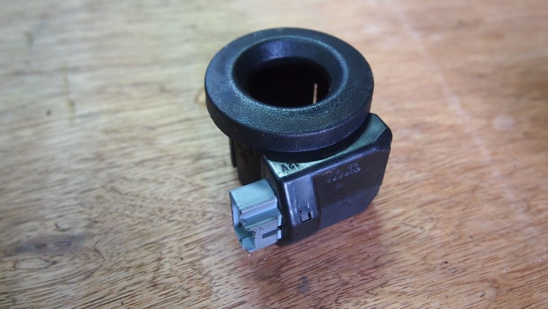 фото №9, Блок управления бортовой компьютер master movano 2.5 0281011940