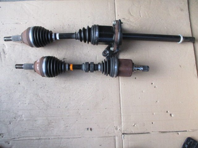 фото №1, Приводной вал левая шарнир nissan qashqai 2,0 dci механическая коробка передач